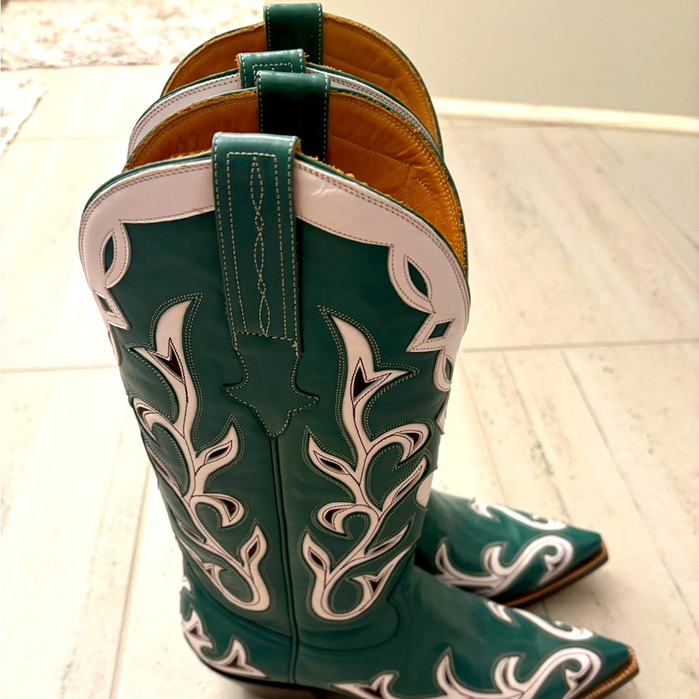 New, never worn! Heritage Green and White Cowboy Boots Size 8 - Picture 12 of 13